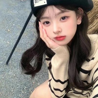 黄阿丽:小眼镜蛇